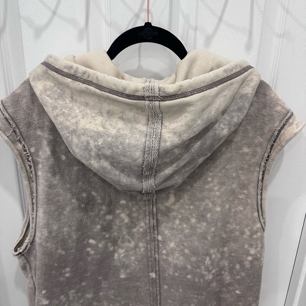 Free People: Low Valley Hoodie - Picture 7 of 8